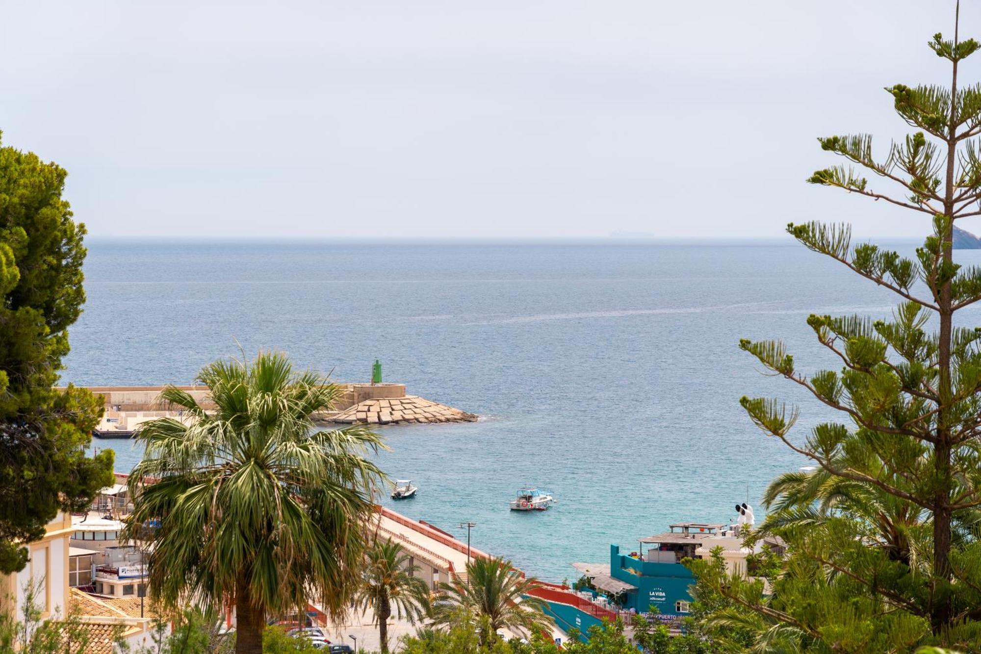 Вилла Javea Port Townhouse With Amazing Sea Views & Communal Pool Экстерьер фото