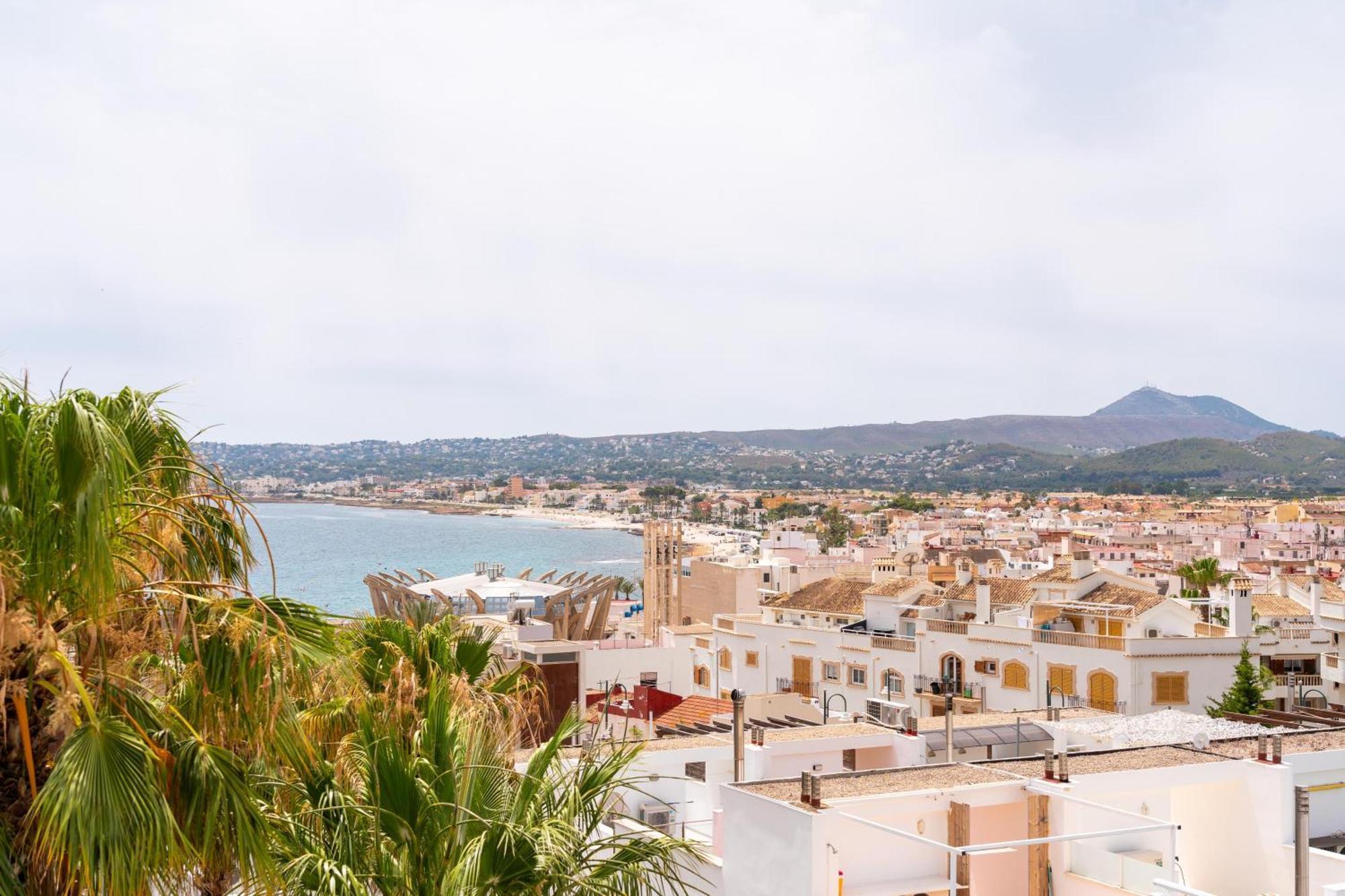 Вилла Javea Port Townhouse With Amazing Sea Views & Communal Pool Экстерьер фото