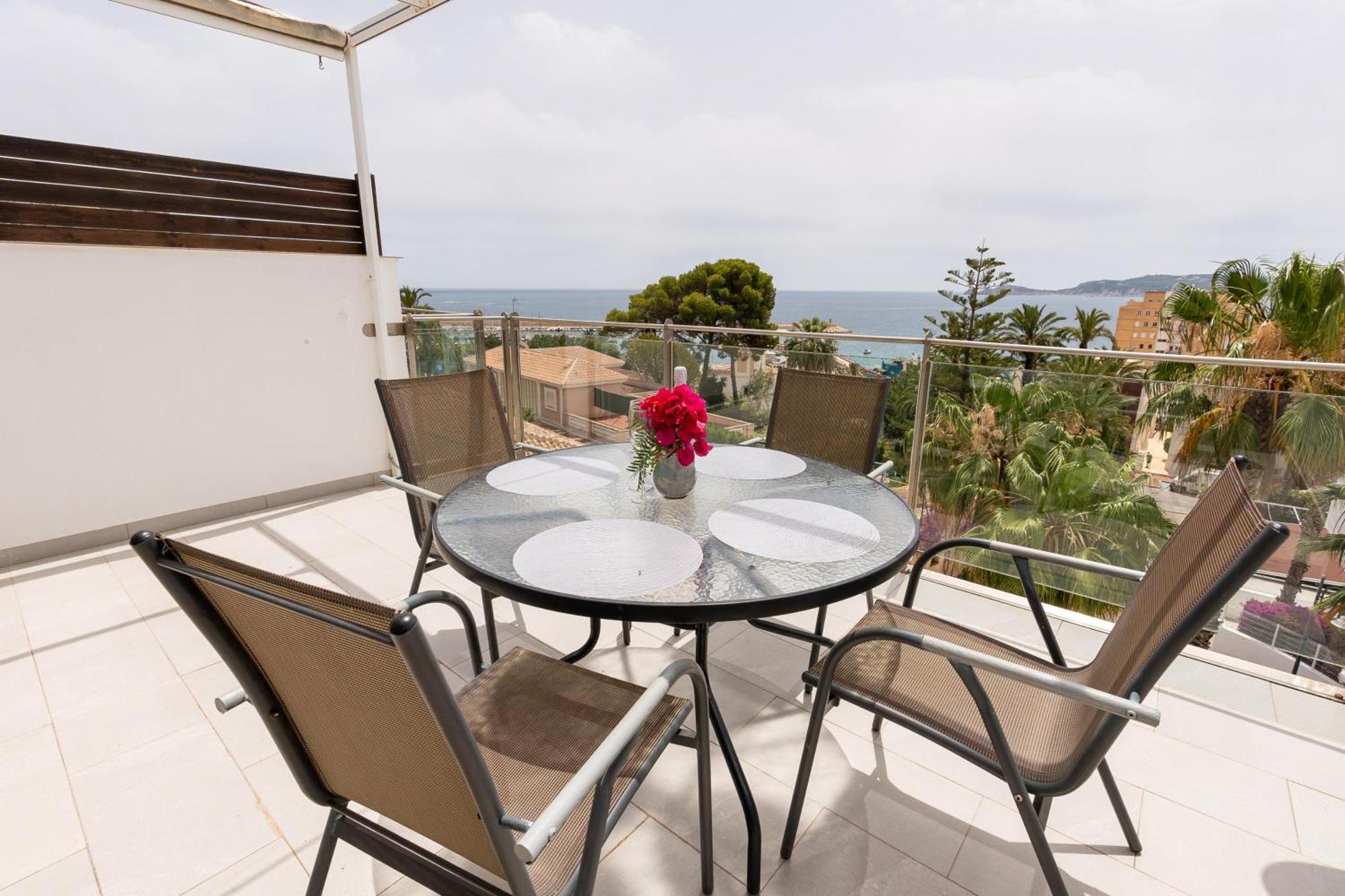 Вилла Javea Port Townhouse With Amazing Sea Views & Communal Pool Экстерьер фото